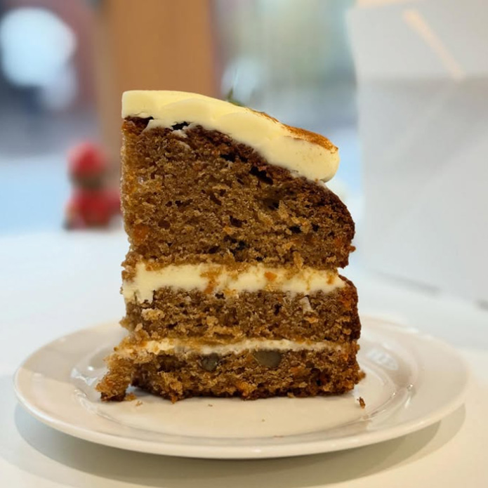 キャロットケーキが10月よりリニューアル
